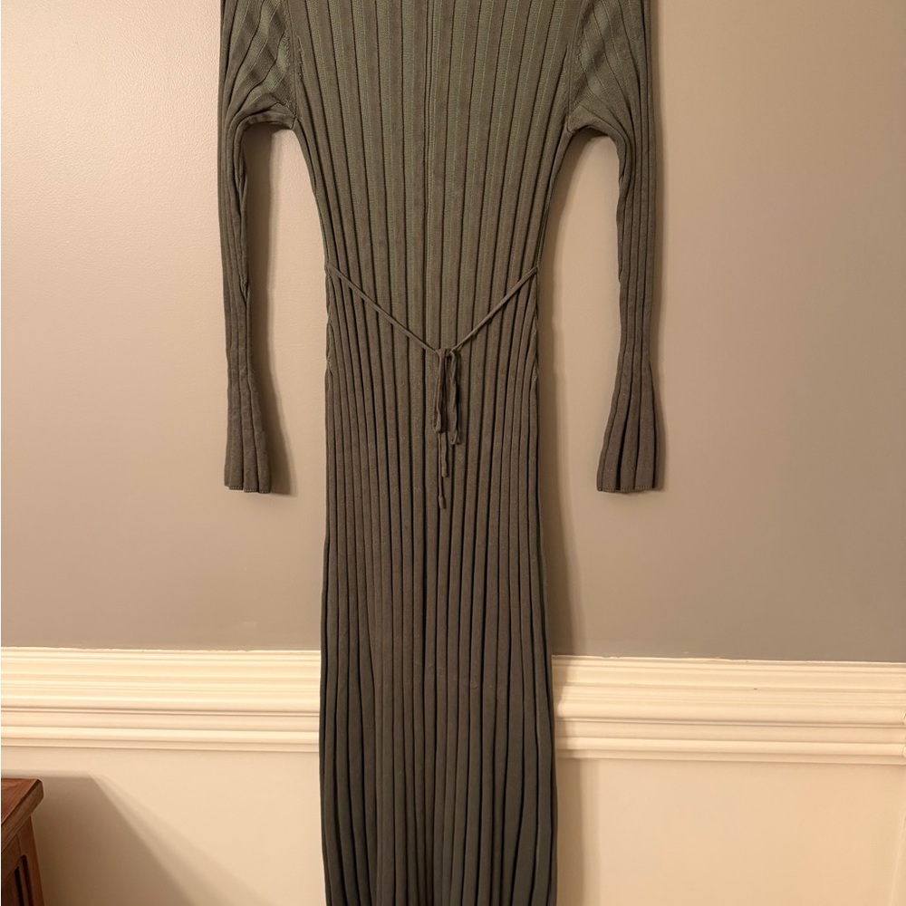 Long Sleeve Ribbed Knit Dress - Olive - Picture 7 of 8